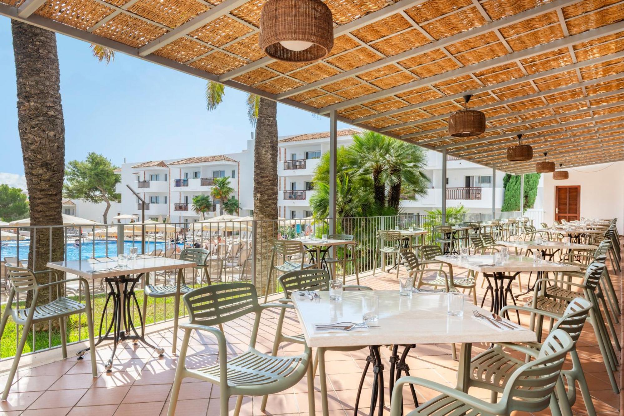 Inturotel Cala Azul Lägenhetshotell